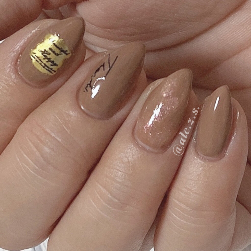 カラフルネイルズ/キャンメイク/マニキュアを使ったクチコミ（2枚目）