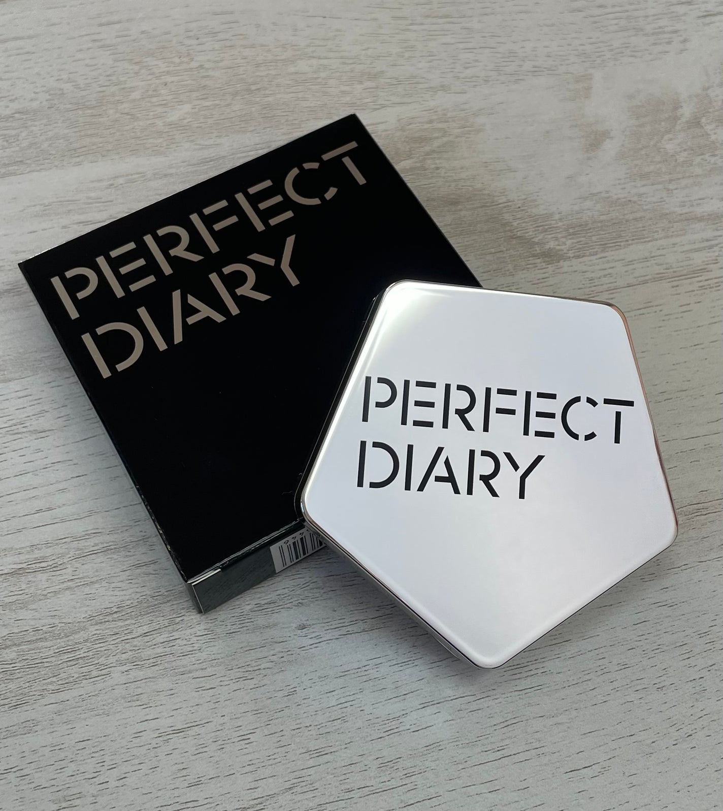 スターダストダイヤモンドハイライトパウダー/PERFECT DIARY/パウダーハイライトを使ったクチコミ(5枚目)