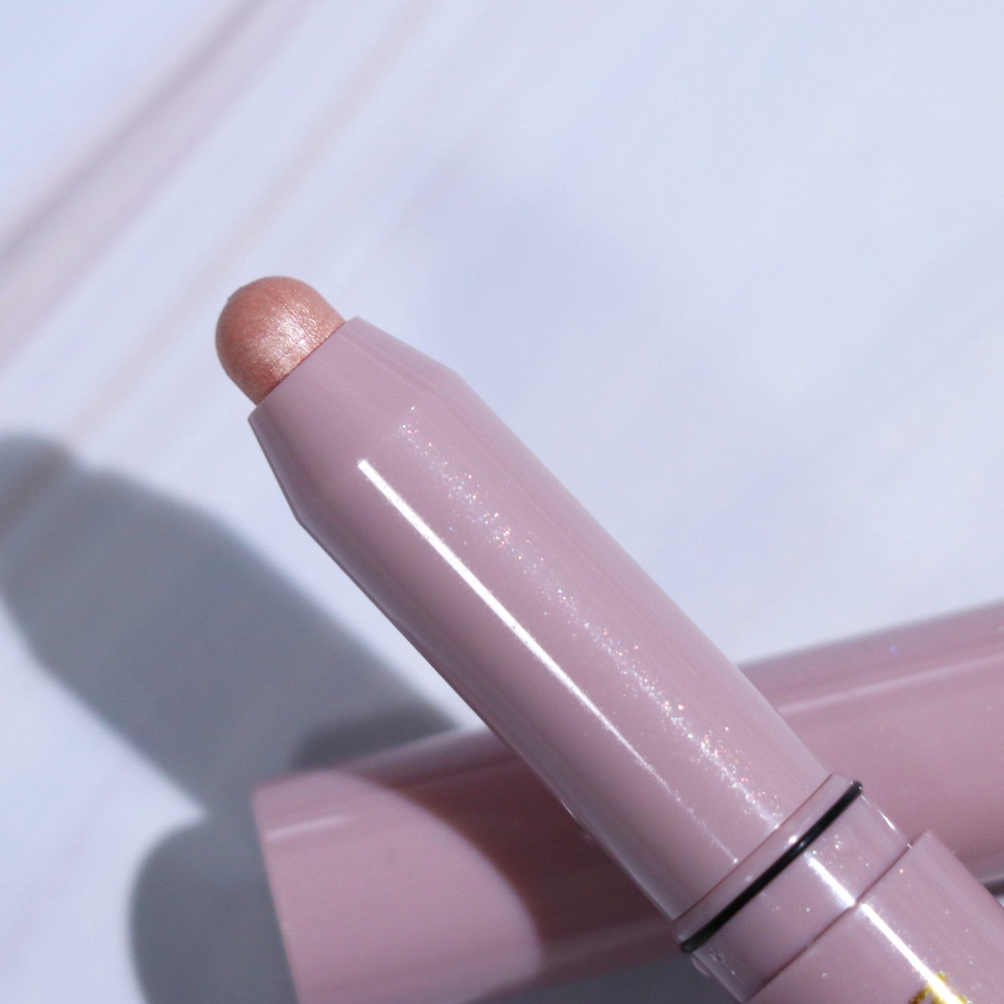 ウォンジョンヨ　メタルシャワーペンシル 05バニラヴェール/Wonjungyo/スティックアイシャドウを使ったクチコミ（2枚目）