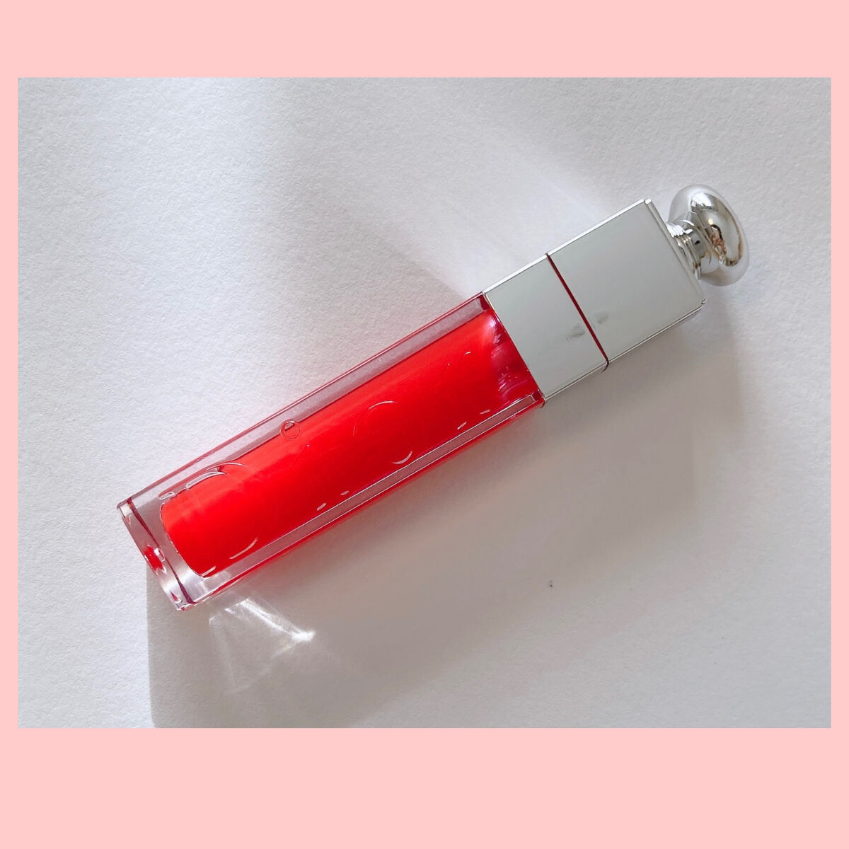 Dior
ディオール アディクト リップ マキシマイザー
015　チェリー
¥4180


ハッピーな明るいレッドチェリーカラーが
可愛すぎるマキシマイザー💋

透ける発色だから赤だけどすごく
キレイに唇に血色を宿してくれます。

グロス