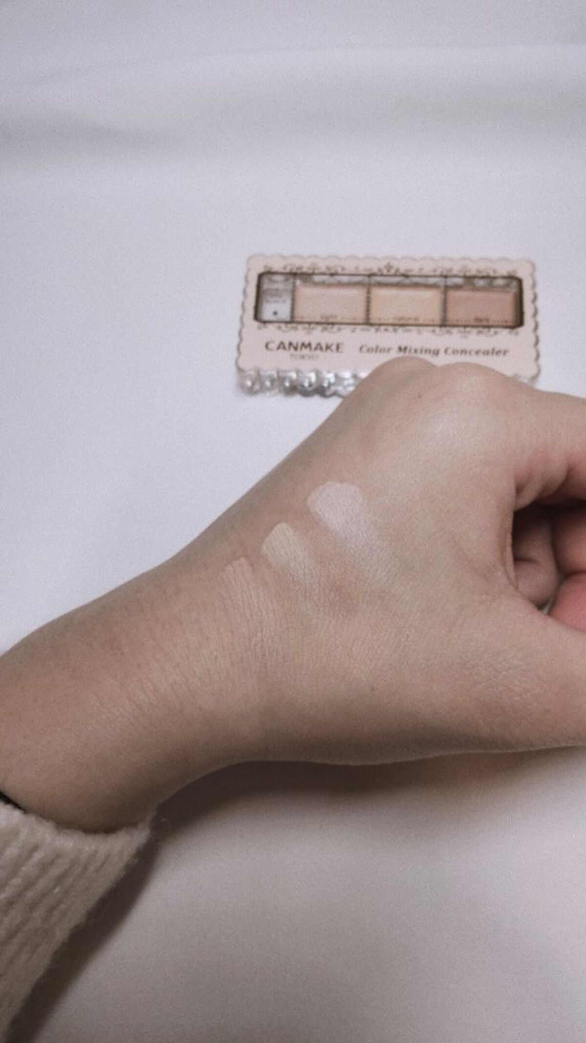 ラスティングマルチアイベース WP/キャンメイク/アイシャドウベースを使ったクチコミ(4枚目)