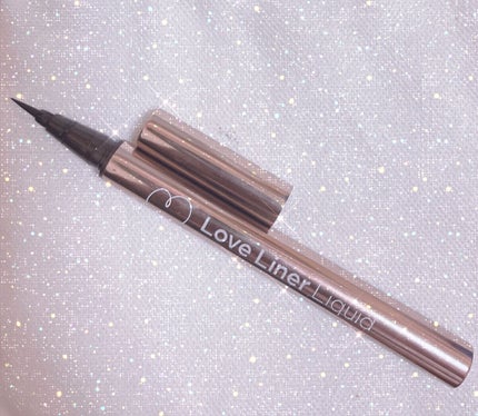 リキッドアイライナーR4/ラブ・ライナー/リキッドアイライナーを使ったクチコミ(1枚目)
