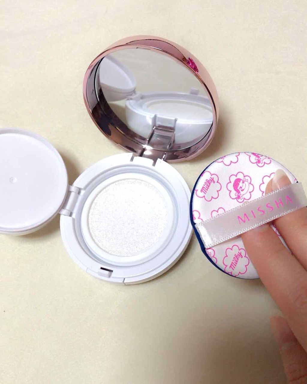 M デューイ グロッシー アイズ/MISSHA/単色アイシャドウを使ったクチコミ(4枚目)