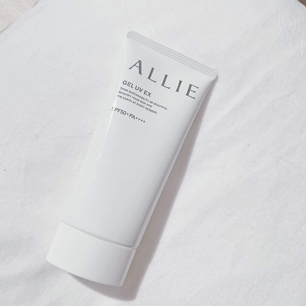 ○アリィー  クロノビューティ ジェルUV EX  90g



・強力UVカット
・汗、水、摩擦に強い
・ビーチフレンドリー処方
・洗顔料、ボディーソープで落とせる
・化粧下地効果

顔にも身体にも使えるジェル状UV
FPS50+なのも嬉