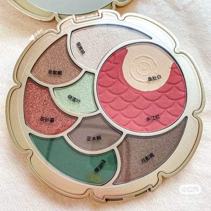 锦鲤眼影盘・暖盘/三千色/アイシャドウパレットを使ったクチコミ(2枚目)