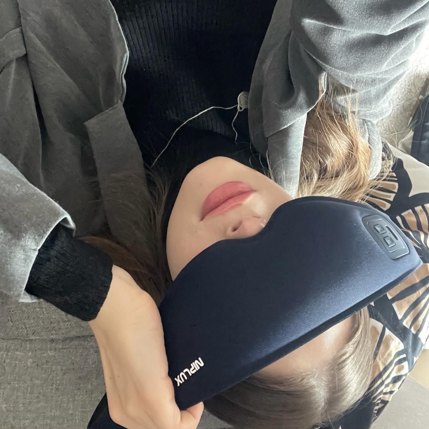 EMS EYE MASK/NIPLUX/アイマッサージャーを使ったクチコミ（2枚目）