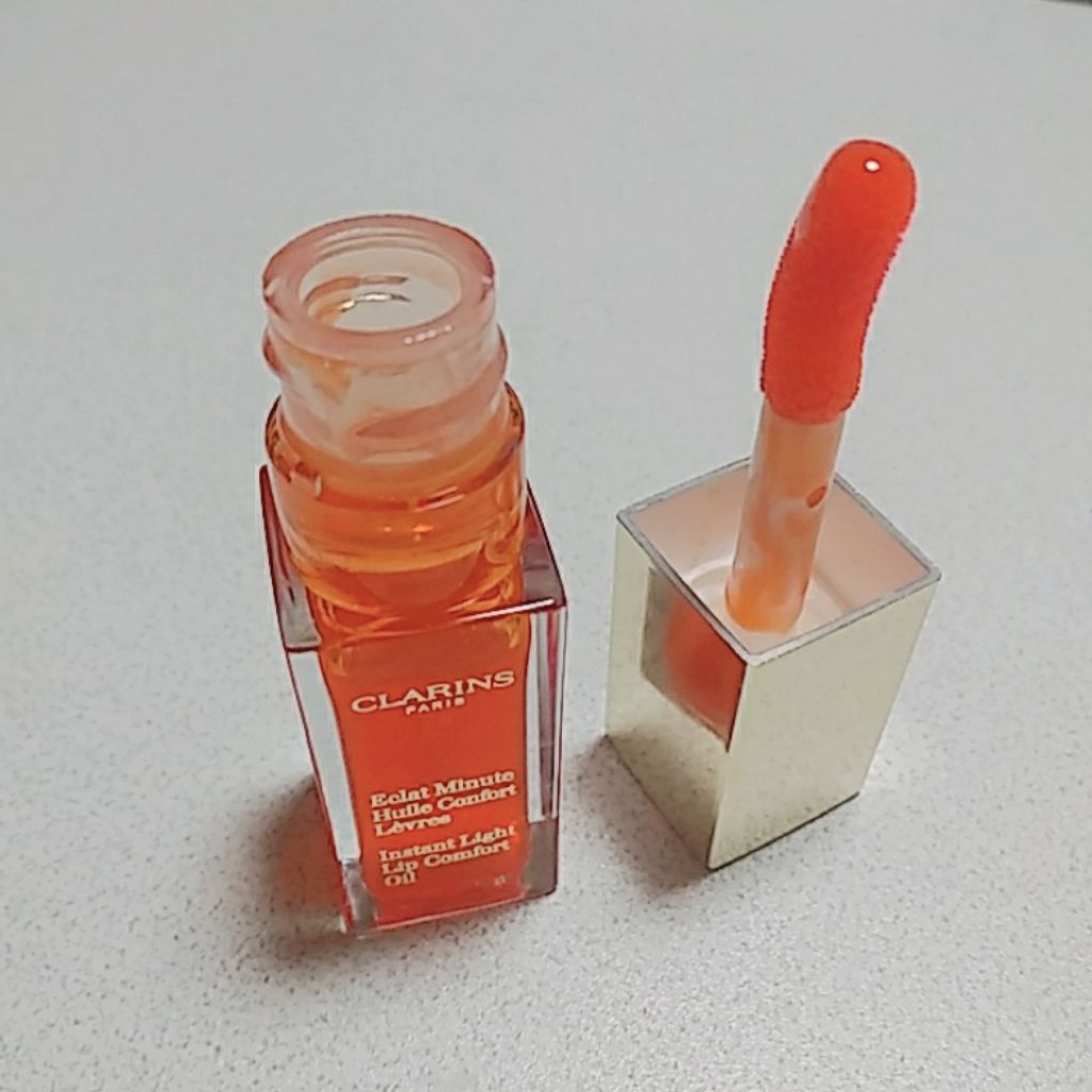 コンフォート リップオイル /CLARINS/リップグロスを使ったクチコミ(1枚目)