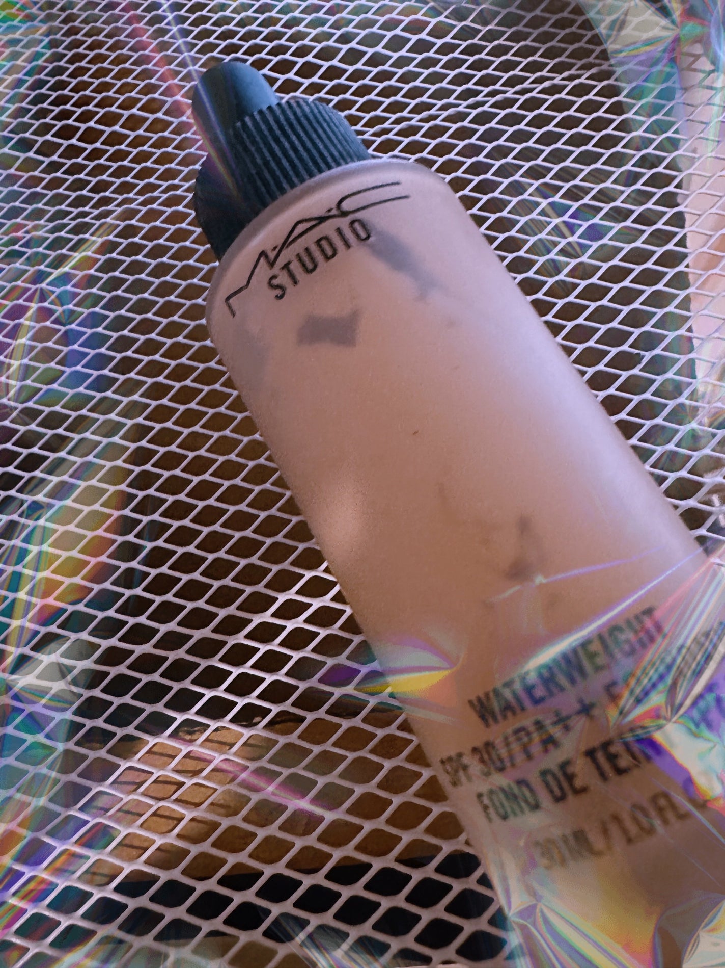 スタジオ ウォーターウェイト SPF 30 ファンデーション/M・A・C/リキッドファンデーションを使ったクチコミ(1枚目)