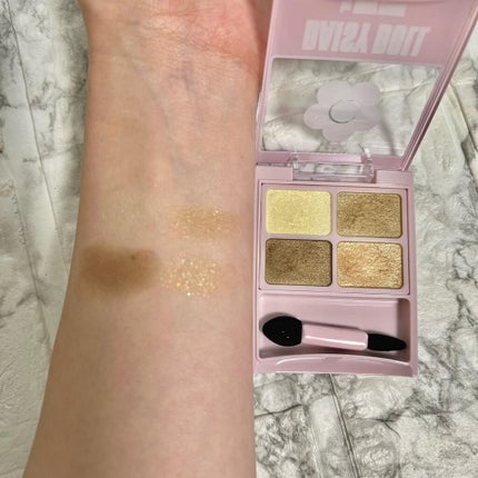 デイジードール アイカラー パレット/DAISY DOLL by MARY QUANT/アイシャドウパレットを使ったクチコミ(2枚目)