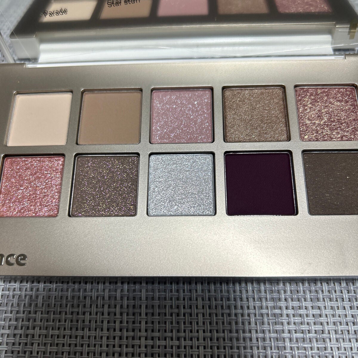 ニューデップスアイシャドウパレット/hince/アイシャドウパレットを使ったクチコミ(4枚目)
