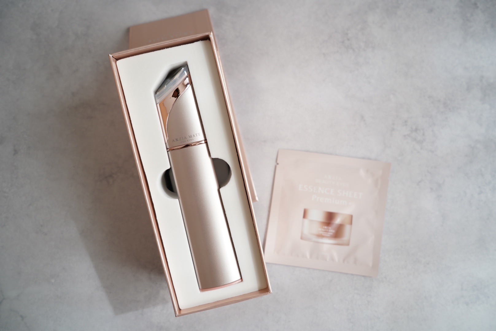 アクシージア メイト フォーアイズ/AXXZIA/美顔器・マッサージを使ったクチコミ（1枚目）