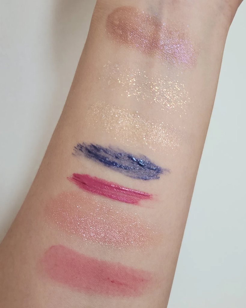 ザ ナウナウアイズ 02 シークレットダスト/RMK/単色アイシャドウを使ったクチコミ（3枚目）