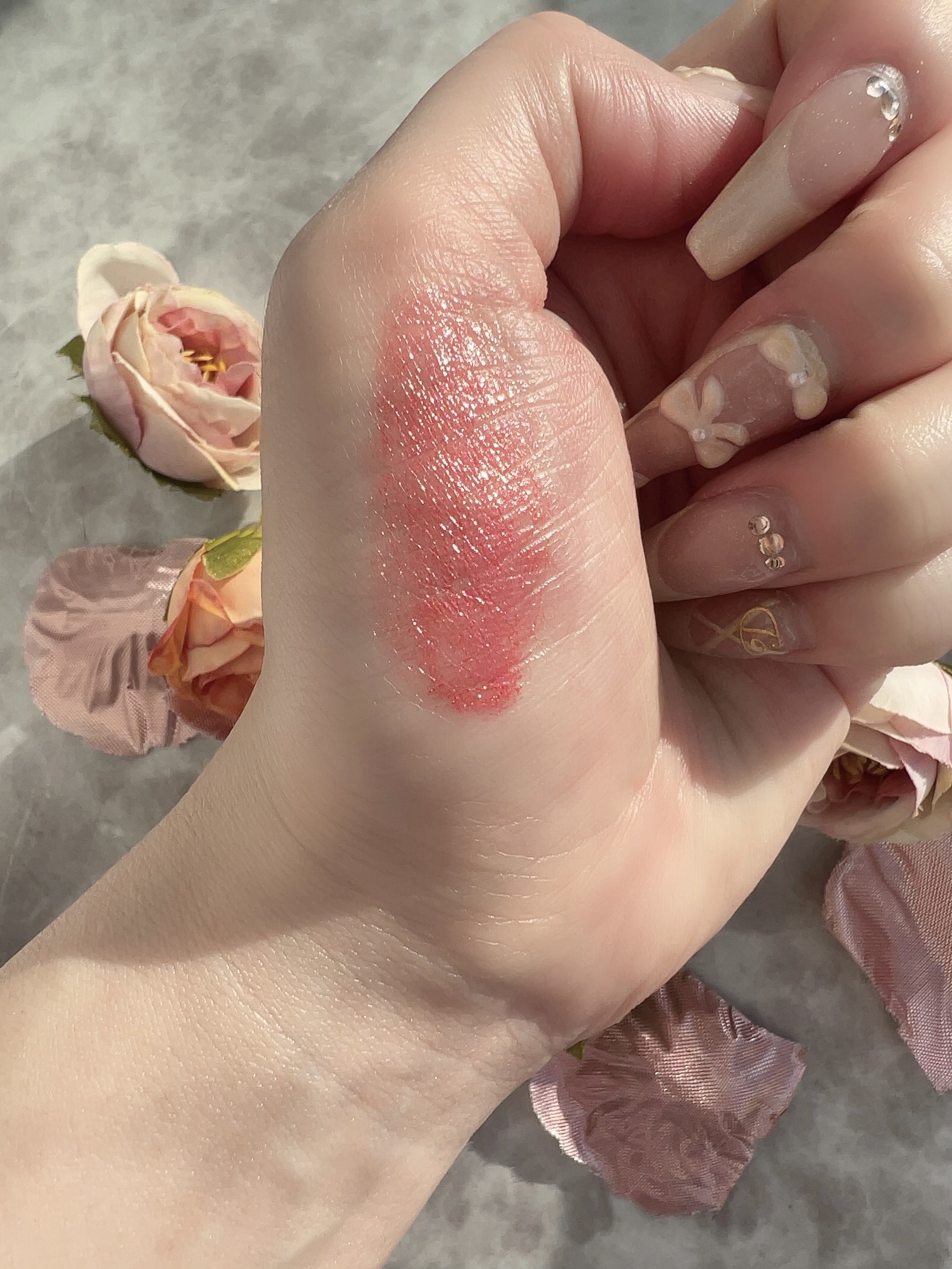 ディオール アディクト リップスティック 525シェリー/Dior/口紅を使ったクチコミ（3枚目）