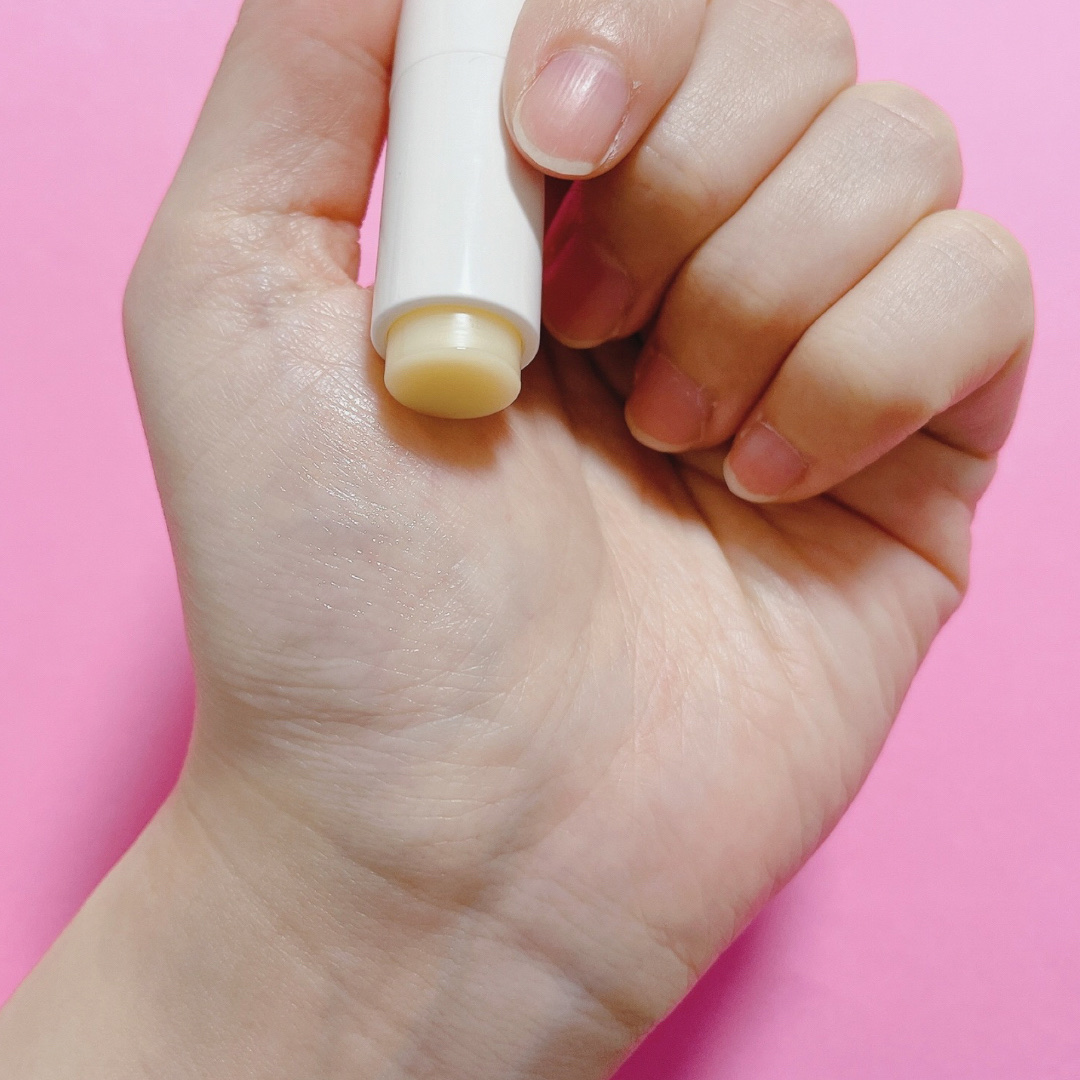 ホワイトトリュフナリシングセラムリップバーム/ダルバ/リップバームを使ったクチコミ（3枚目）