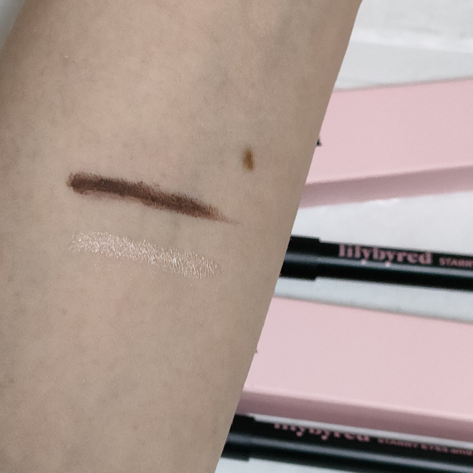 Starry Eyes Am9 to Pm9 Gel Eyeliner/lilybyred/ジェルアイライナーを使ったクチコミ（2枚目）