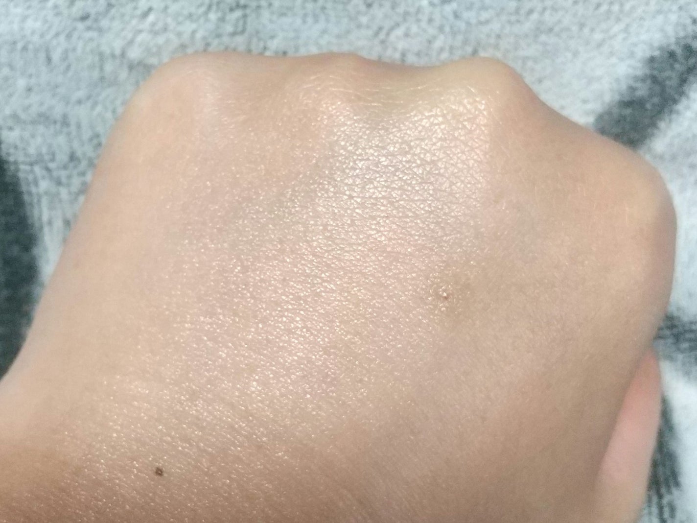 サンキストチューリップ エッセンシャルUVプロテクター SPF50+/PA++++<顔・からだ用>/Flora Notis JILL STUART/日焼け止めクリームを使ったクチコミ(6枚目)