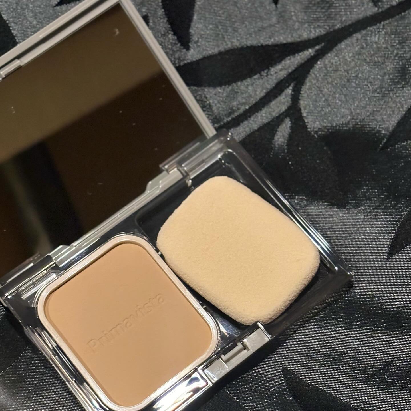 プリマヴィスタ ブライトチャージ パウダー スターターセット オークル05/プリマヴィスタ/パウダーファンデーションを使ったクチコミ（2枚目）