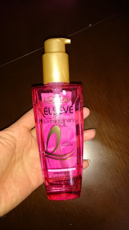 エルセーヴ エクストラオーディナリー オイル リッチフィニッシュ/ロレアル パリ/ヘアオイルを使ったクチコミ(2枚目)