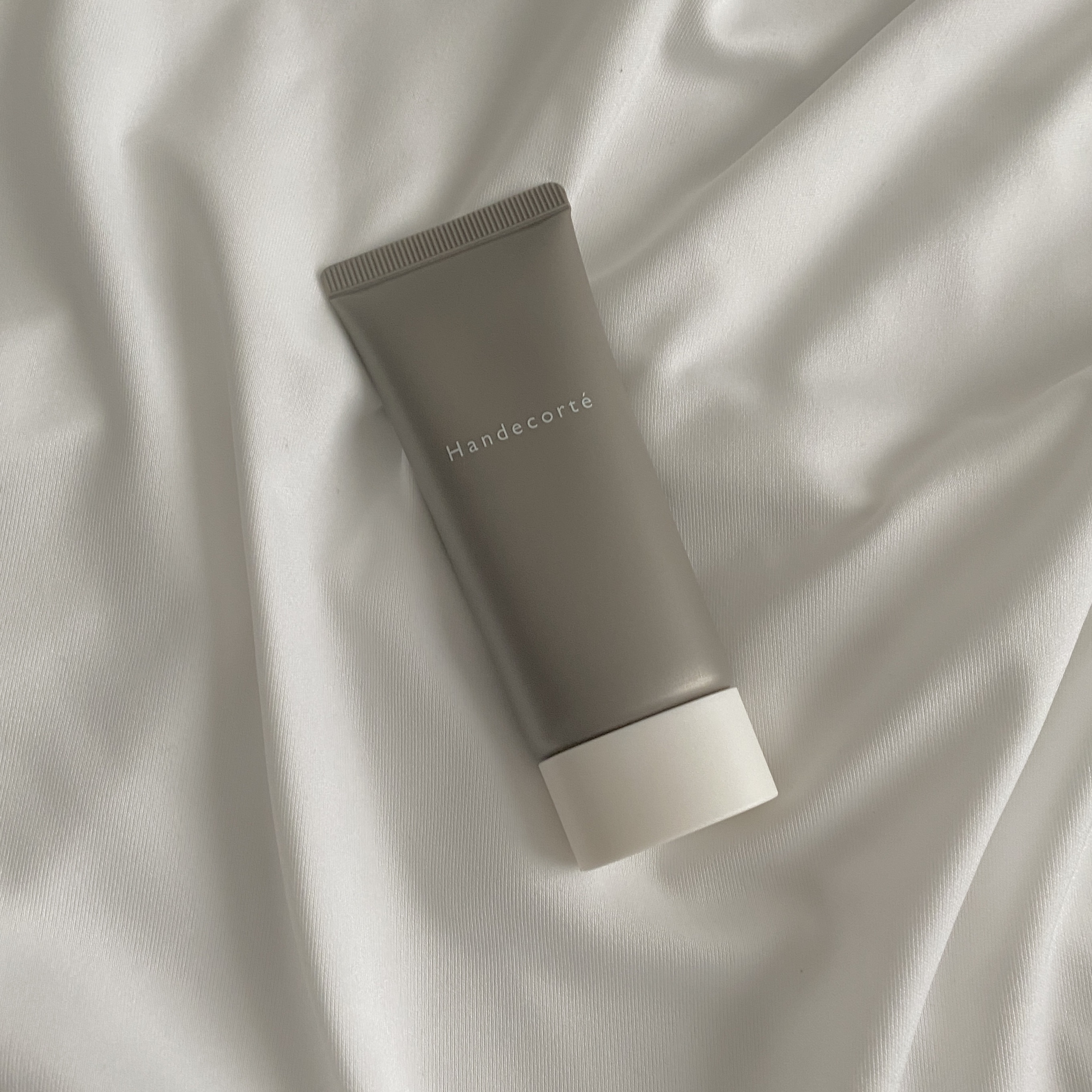 ハンデコルテ/キユートピア/ネック・デコルテケアを使ったクチコミ（1枚目）