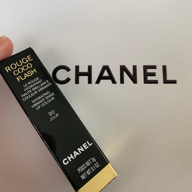 CHANEL　ルージュ ココ フラッシュ　90　ジュール



シャネルが値上げしますよ！
7月20日から、シャネルが値上げしますよ！

私はプチプラの国の住民ですが、リップだけはシャネルを使っています