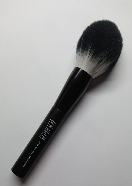 UR GLAM POWDER BRUSH/U R GLAM/メイクブラシを使ったクチコミ(1枚目)