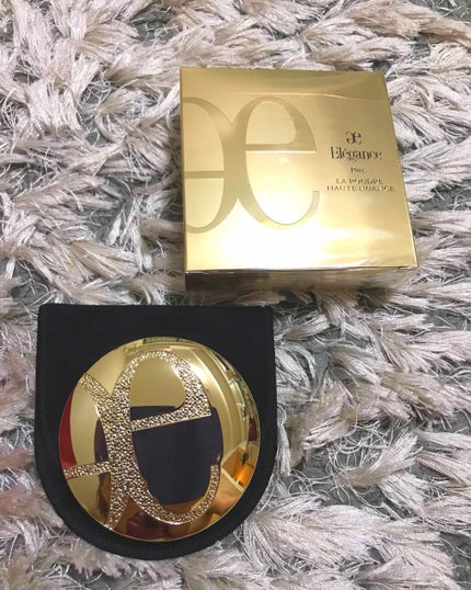 ラ プードル オートニュアンス/Elégance/プレストパウダーを使ったクチコミ(1枚目)