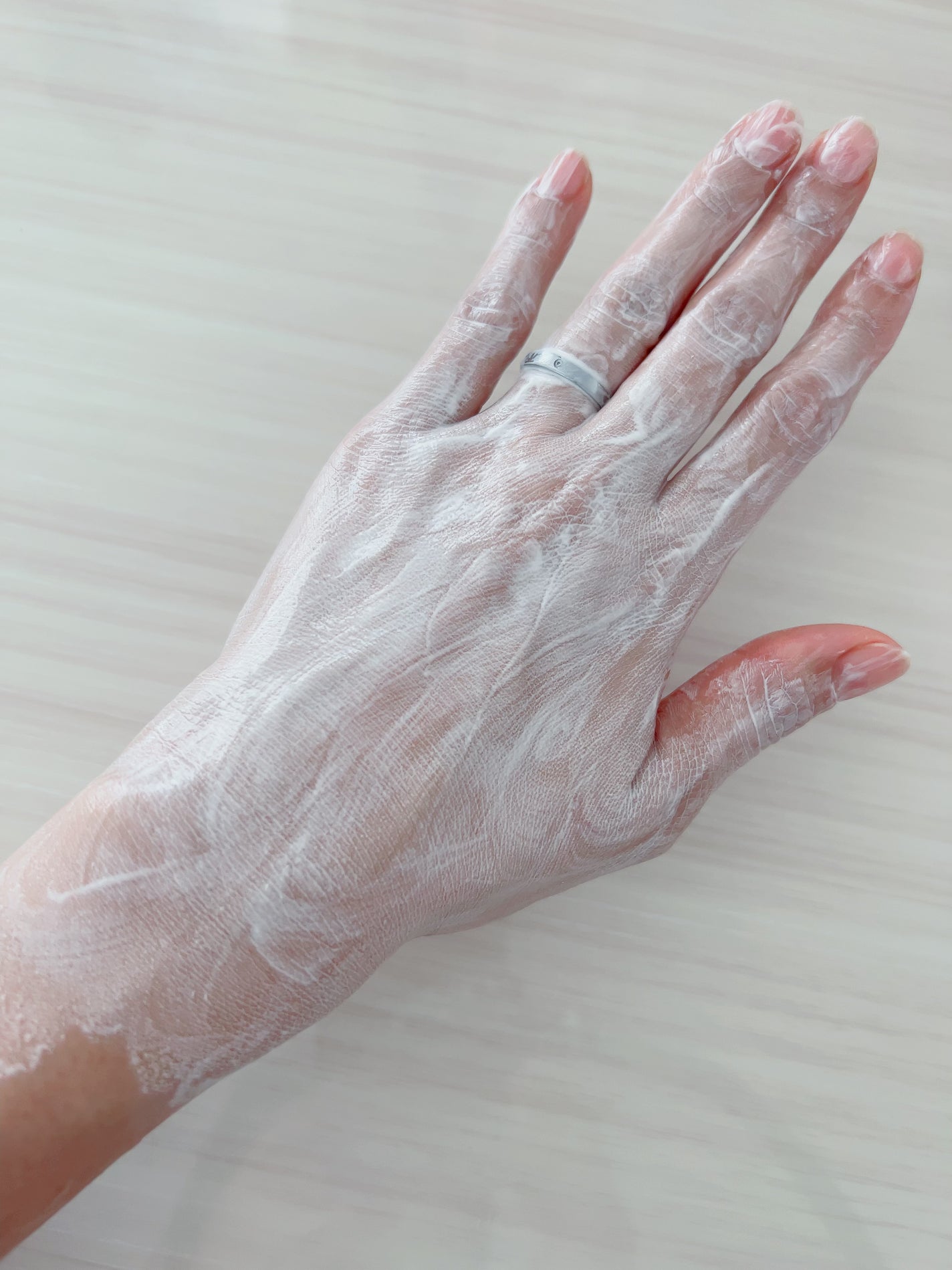 ブライトニングシャワートーンアップクリーム/One-day's you/ボディグッズを使ったクチコミ(3枚目)