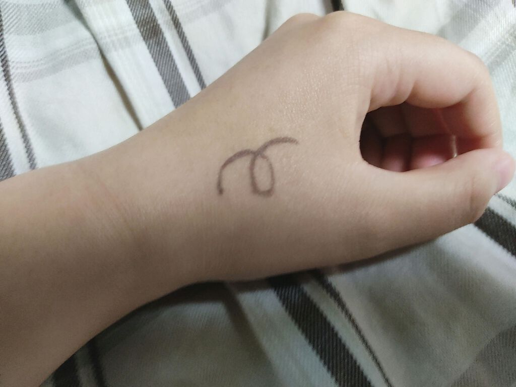 フィットミー リキッドファンデーション R/MAYBELLINE NEW YORK/リキッドファンデーションを使ったクチコミ（2枚目）