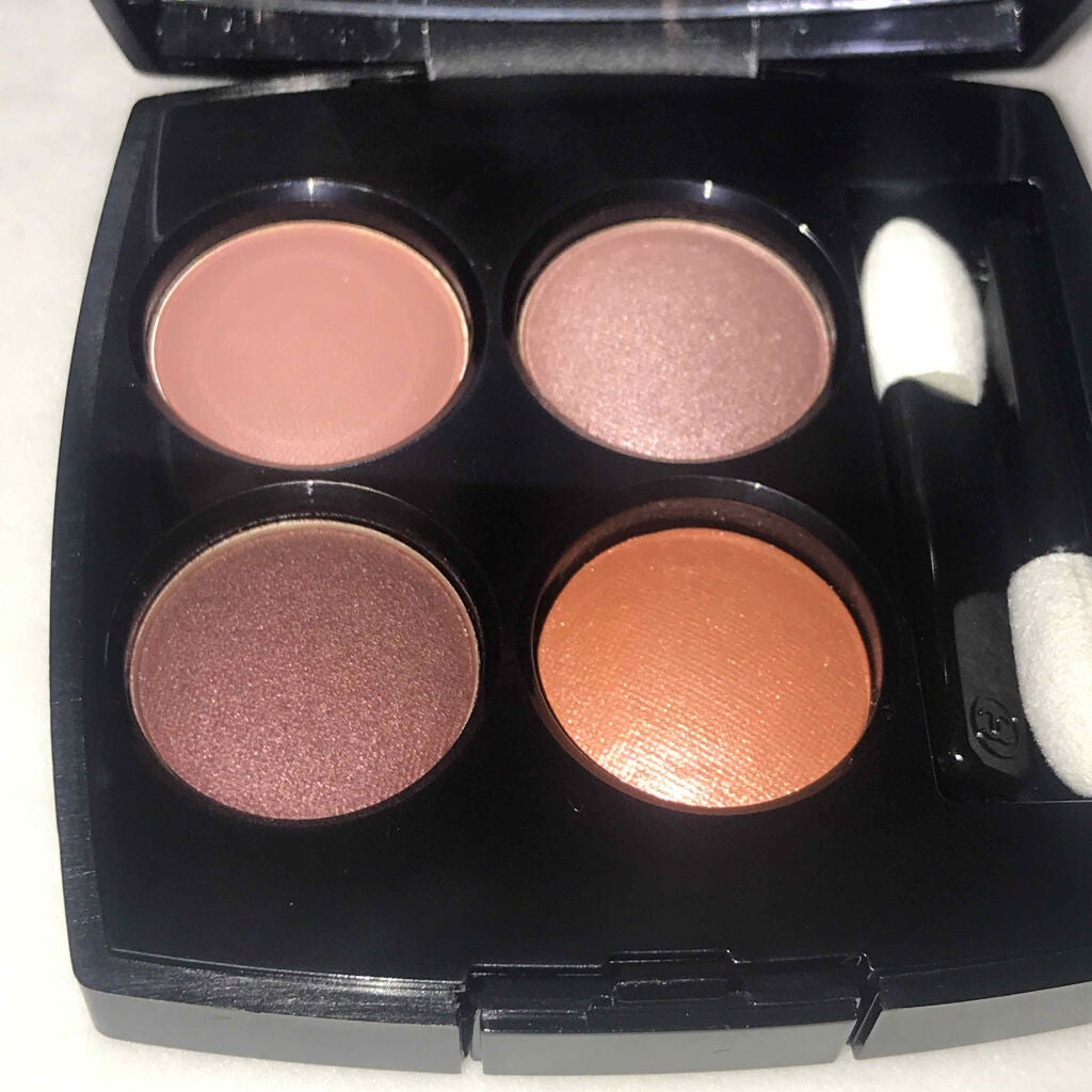 レ キャトル オンブル/CHANEL/アイシャドウパレットを使ったクチコミ(2枚目)