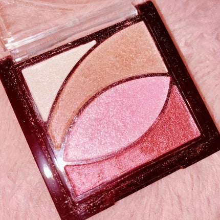 UR GLAM VELVET EYE COLOR PALETTE/U R GLAM/アイシャドウパレットを使ったクチコミ(2枚目)