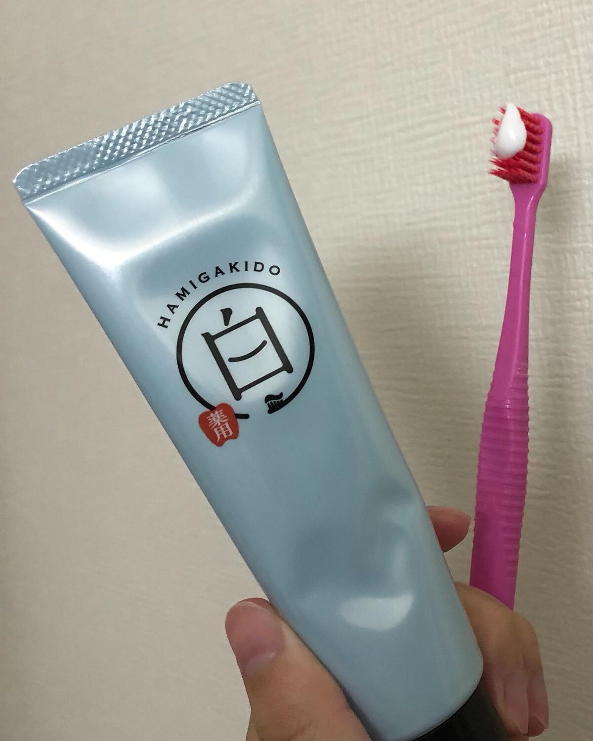 歯磨き堂 薬用ホワイトニングペースト/歯磨き堂/歯磨き粉を使ったクチコミ（2枚目）