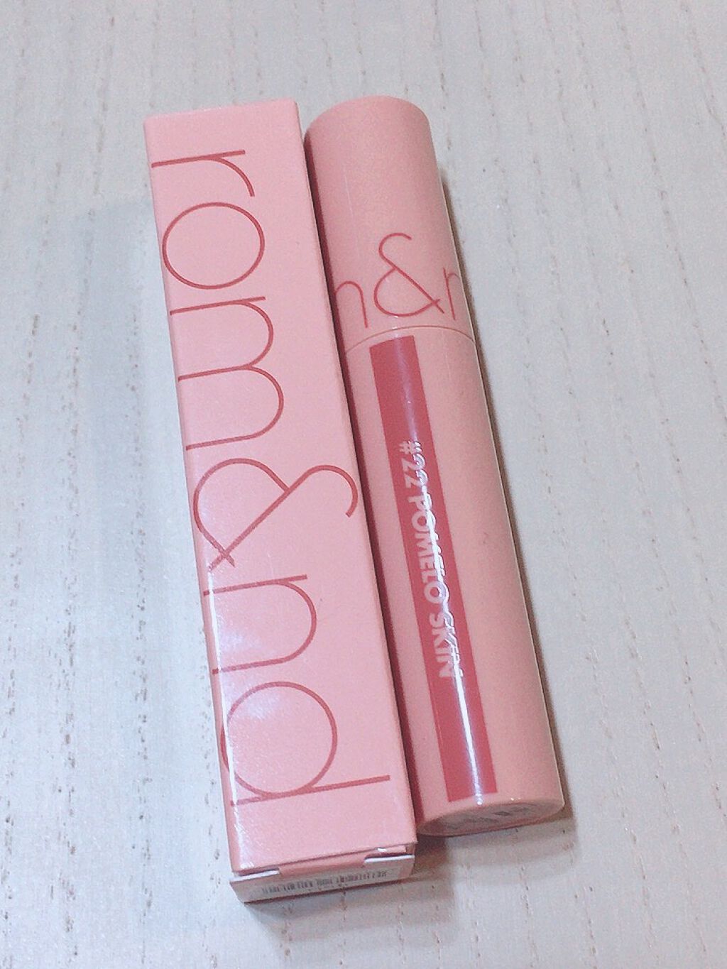 ジューシーラスティングティント/rom&nd/リップティントを使ったクチコミ(1枚目)