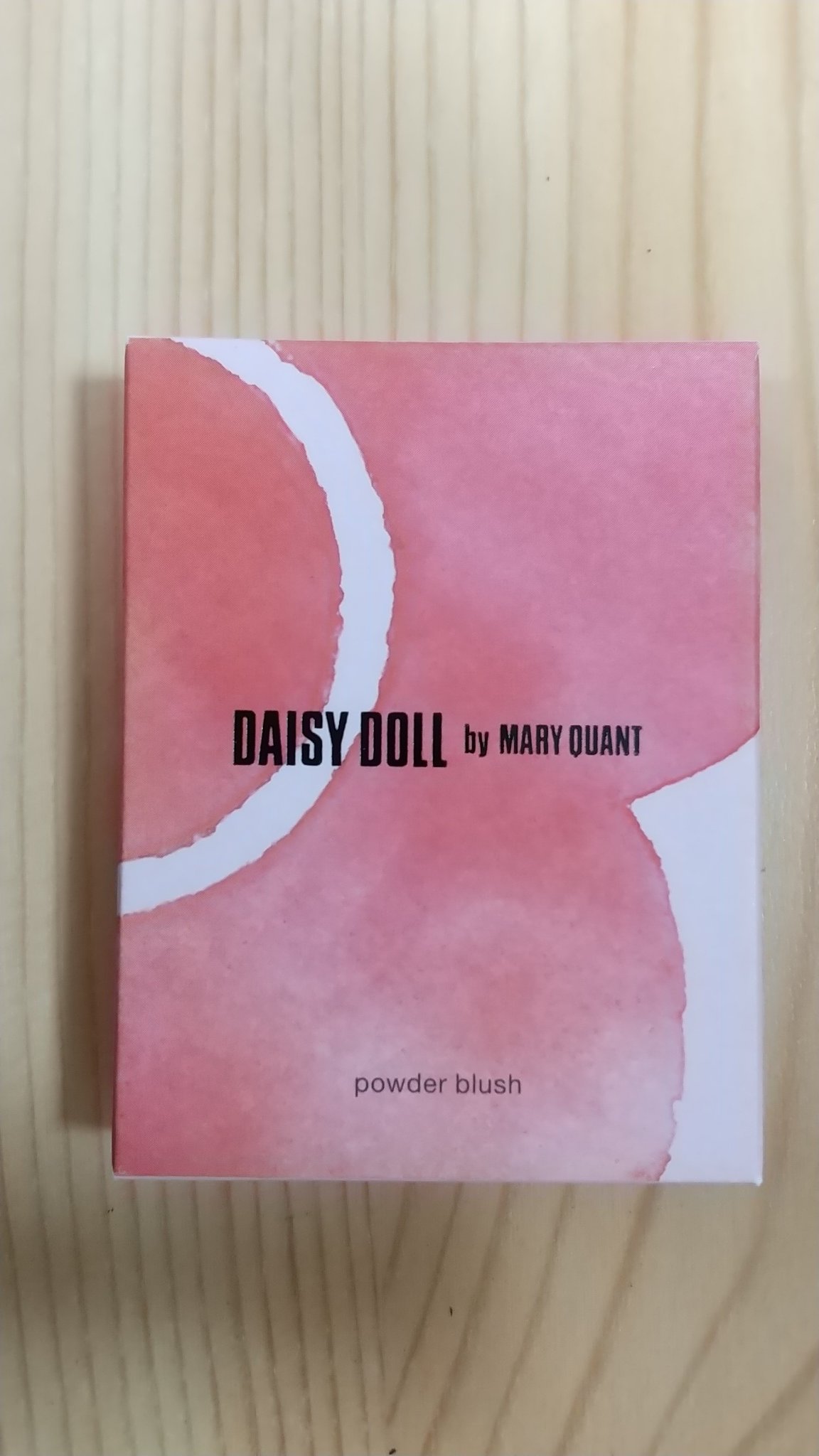 パウダーブラッシュ LV-01 ユレルラベンダー/DAISY DOLL by MARY QUANT/パウダーチークを使ったクチコミ（3枚目）