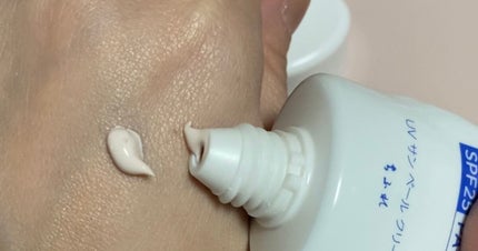 ちふれ UV サン ベール クリームのクチコミ「【使った商品】
ちふれ UV サン ベール クリーム
【商品の特徴】
■化粧下地にもなる日焼.....」(2枚目)