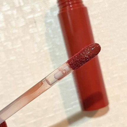 ジューシーラスティングティント/rom&nd/リップティントを使ったクチコミ(3枚目)