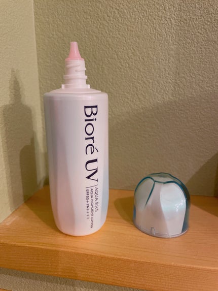 ビオレUV アクアリッチ アクアハイライトローション(水層ハイライトUV)/ビオレ/日焼け止めローションを使ったクチコミ(2枚目)