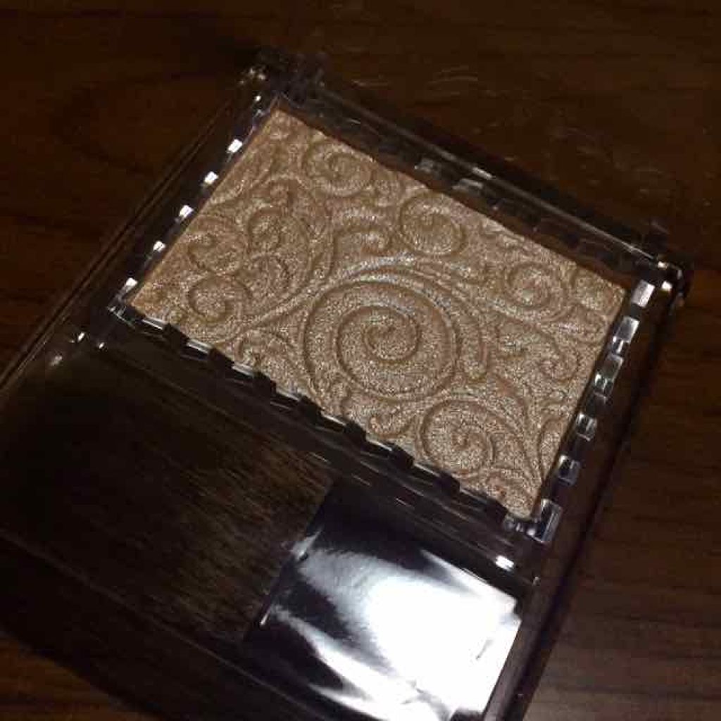 パールグロウハイライト/CEZANNE/パウダーハイライトを使ったクチコミ（2枚目）