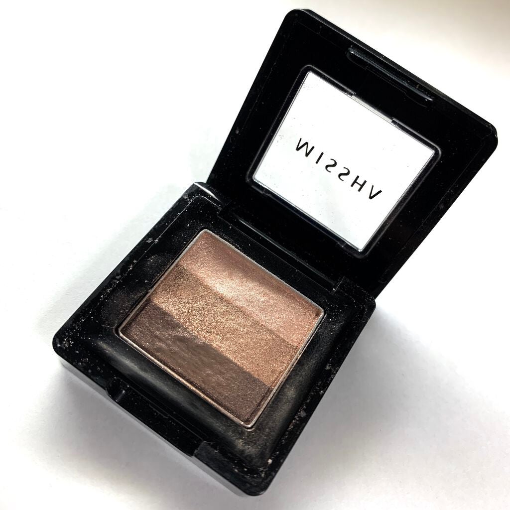 トリプルシャドウ/MISSHA/アイシャドウパレットを使ったクチコミ(1枚目)
