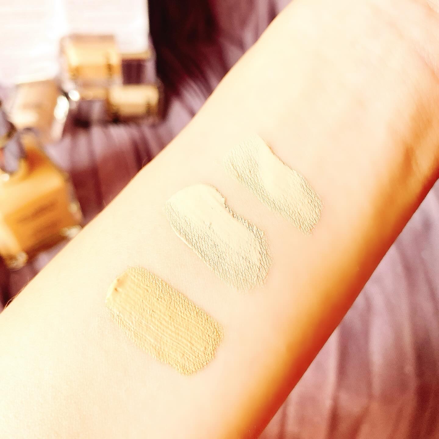 スキンレイヤーフィットファンデーション/ABOUT TONE/リキッドファンデーションを使ったクチコミ（3枚目）