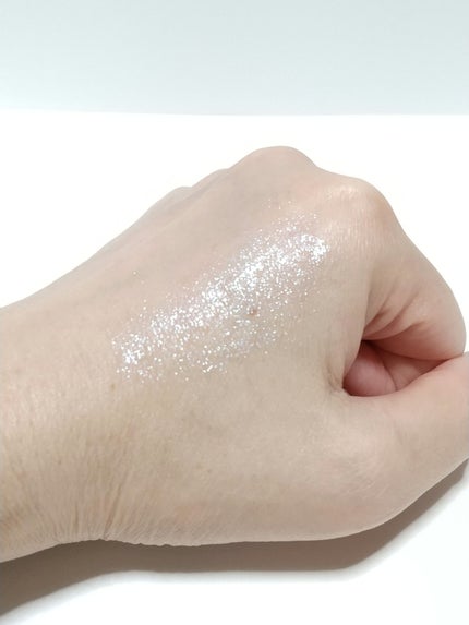 カラーステイ グリーミング アイズ リキッド シャドウ/REVLON/リキッドアイシャドウを使ったクチコミ(4枚目)