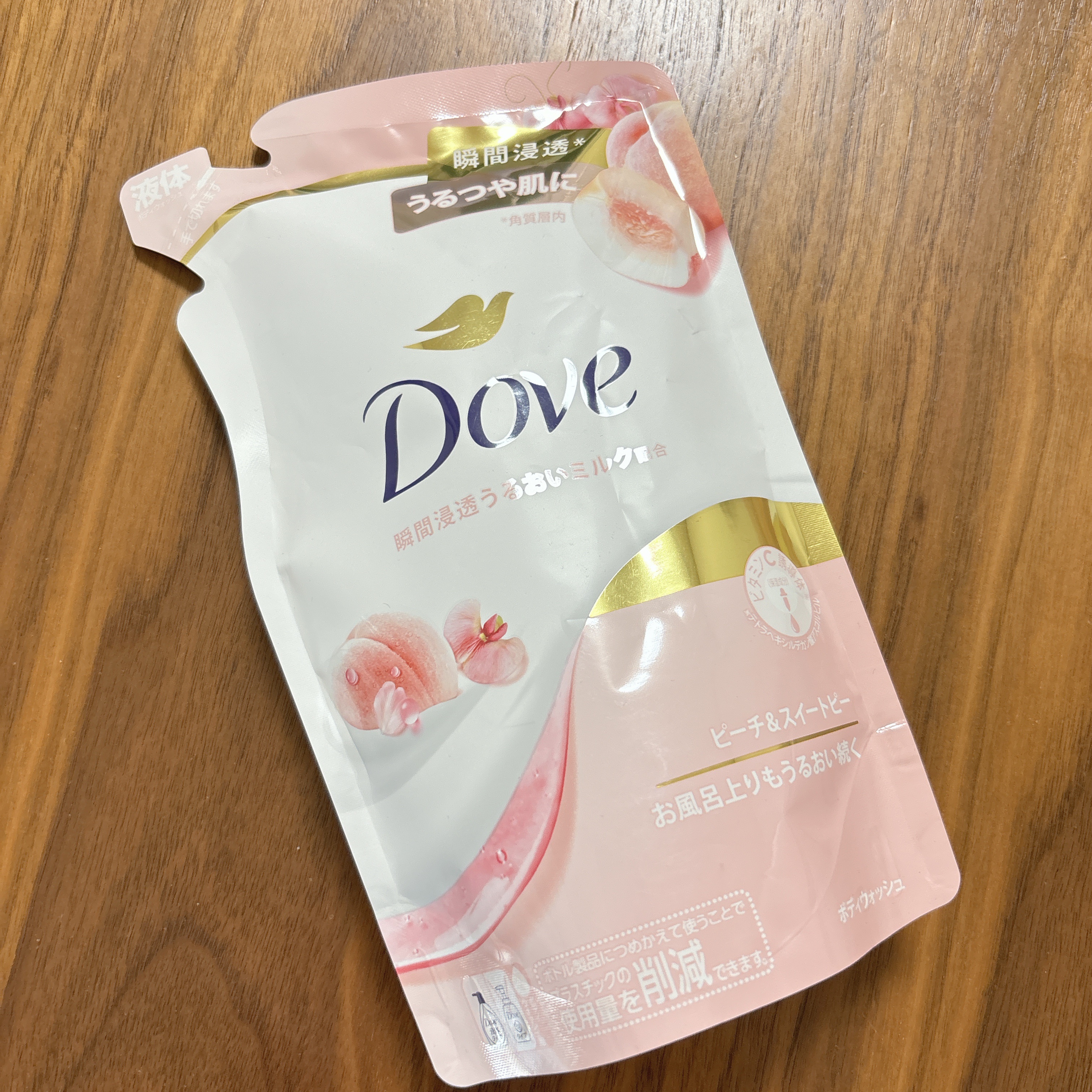 ボディウォッシュ ピーチ＆スイートピー つめかえ（330g）/ダヴ/ボディソープを使ったクチコミ（1枚目）