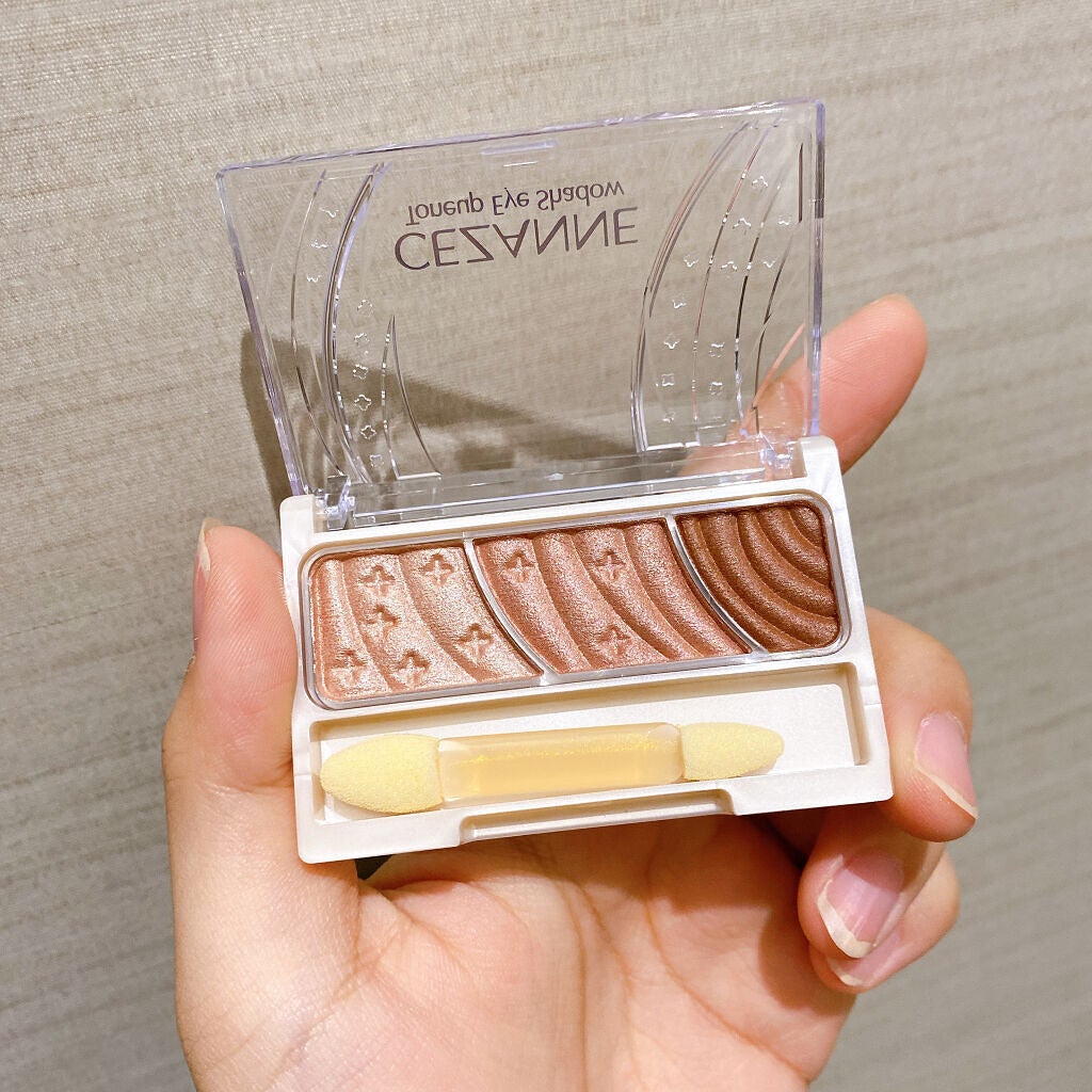 トーンアップアイシャドウ/CEZANNE/アイシャドウパレットを使ったクチコミ(2枚目)