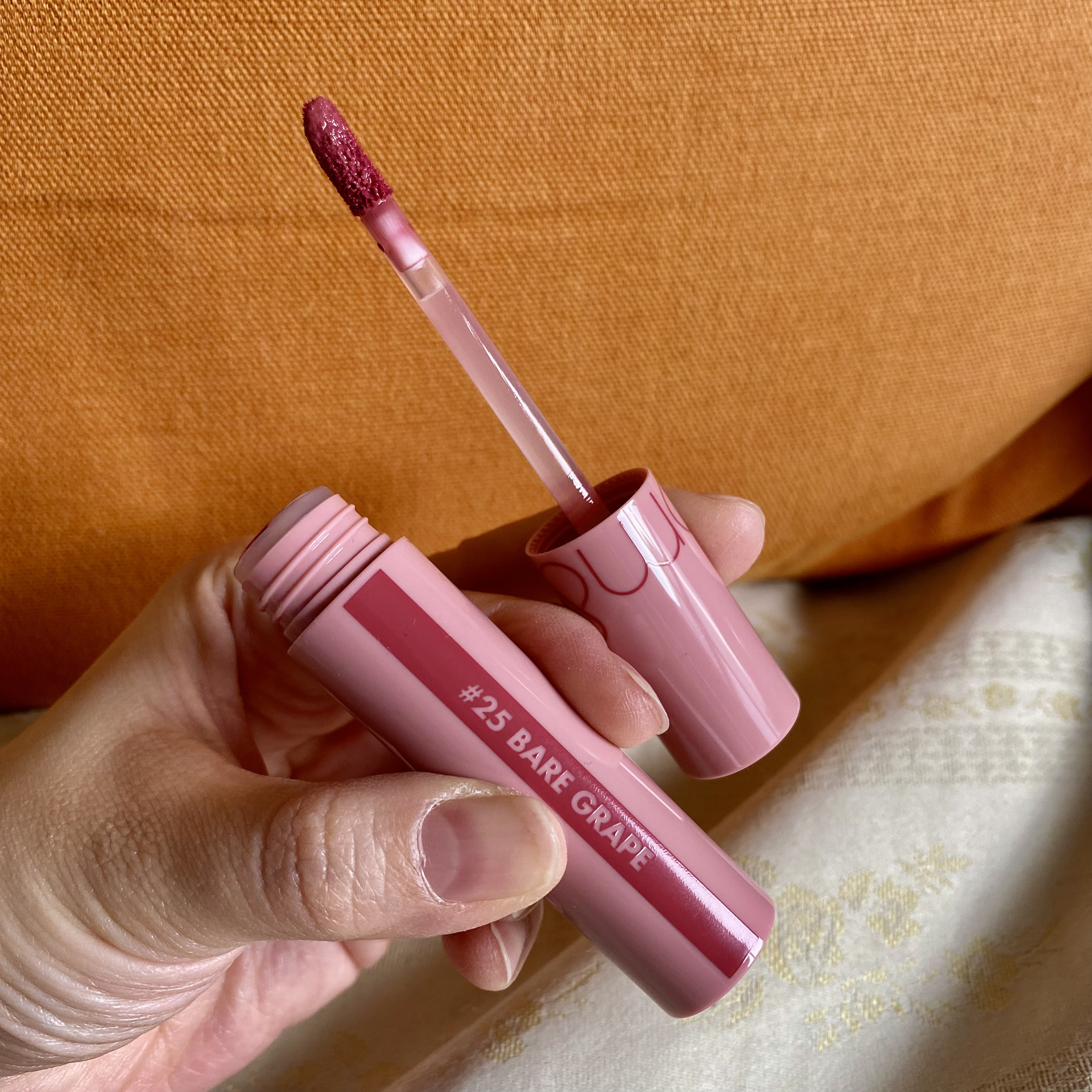 ジューシーラスティングティント/rom&nd/リップティントを使ったクチコミ（1枚目）