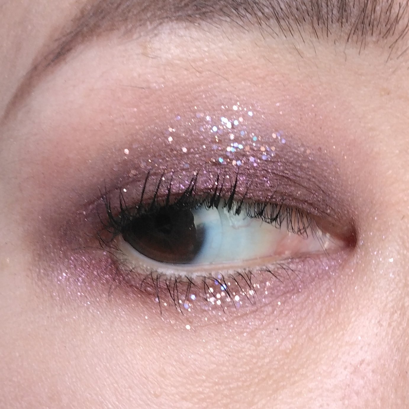 ダズルシャドウ リキッド パンサータイズド/M・A・C/リキッドアイシャドウを使ったクチコミ（2枚目）