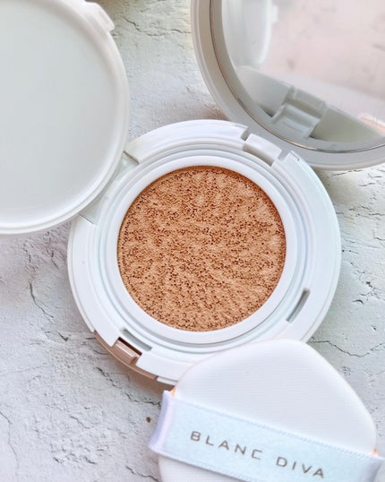 GLEAM COVERAGE CUSHION/BLANC DIVA/クッションファンデーションを使ったクチコミ(3枚目)