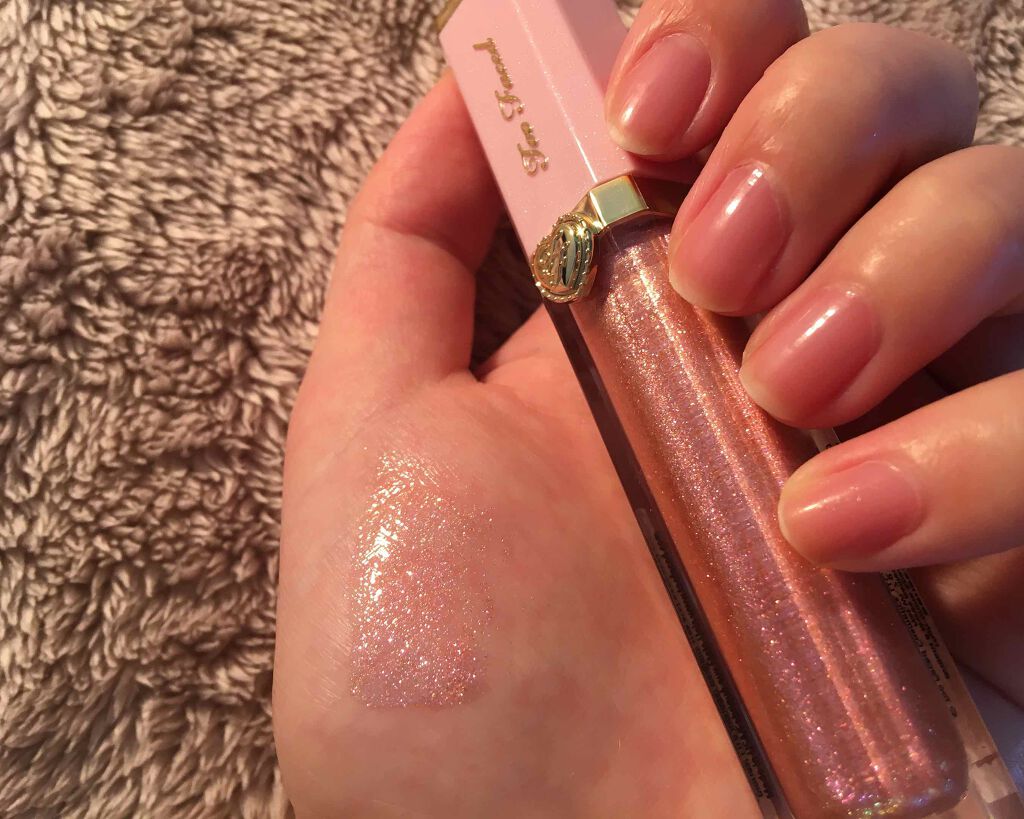 リッチ＆ダズリン ハイシャイン スパークリング リップグロス/Too Faced/リップグロスを使ったクチコミ（2枚目）