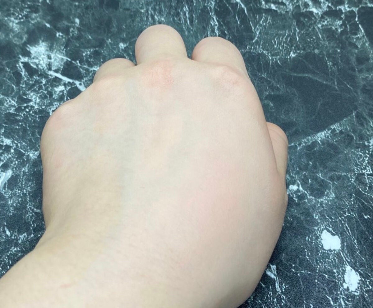 リクイド ファンデーション/レ・メルヴェイユーズ ラデュレ/リキッドファンデーションを使ったクチコミ(3枚目)