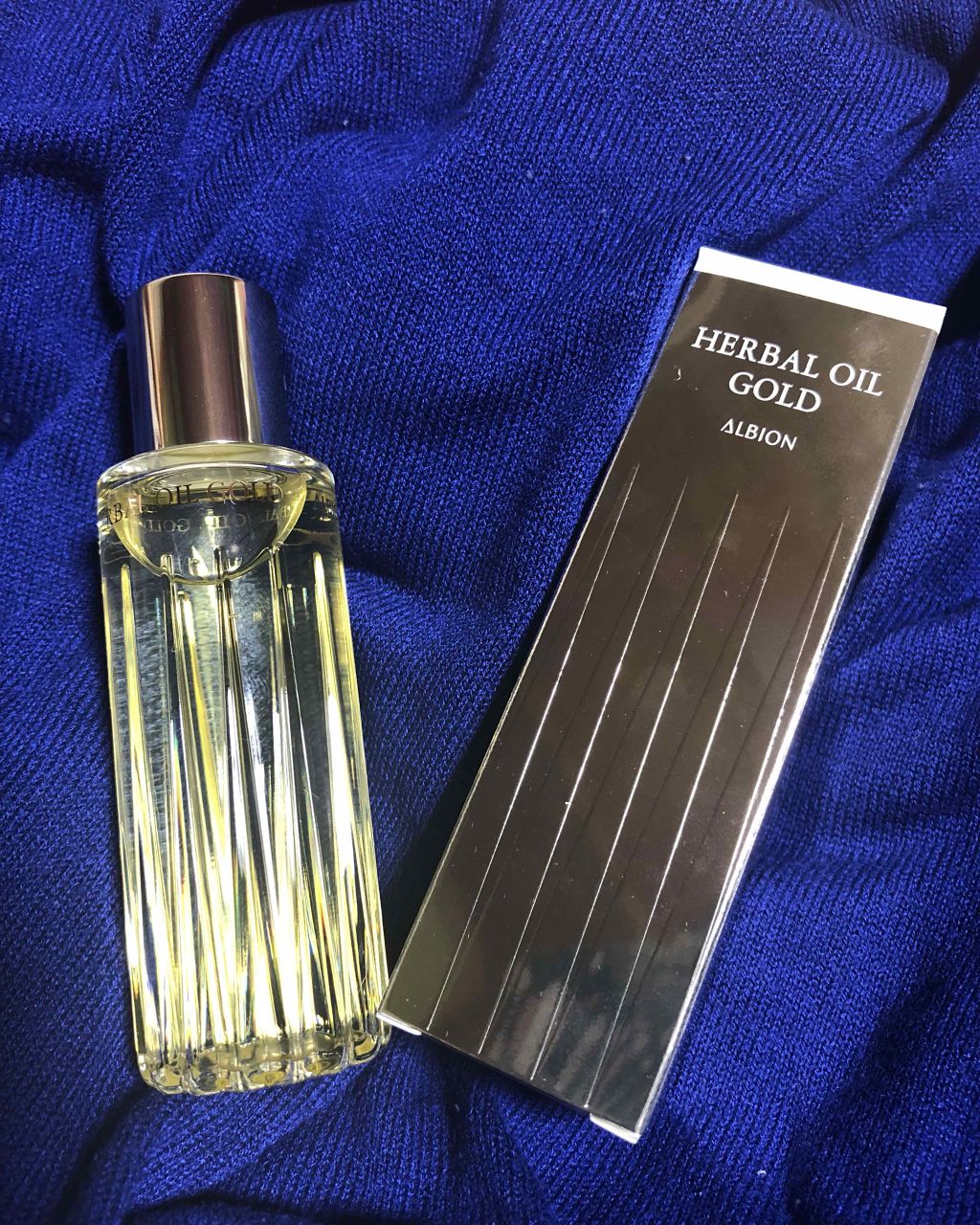 アルビオン ハーバルオイル ゴールド 化粧用油 40mlX1本　肌・髪・全身用 箱付・新品・未開封・未使用