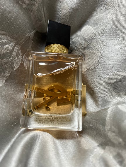 リブレ オーデトワレ/YVES SAINT LAURENT BEAUTE/香水(レディース)を使ったクチコミ(2枚目)