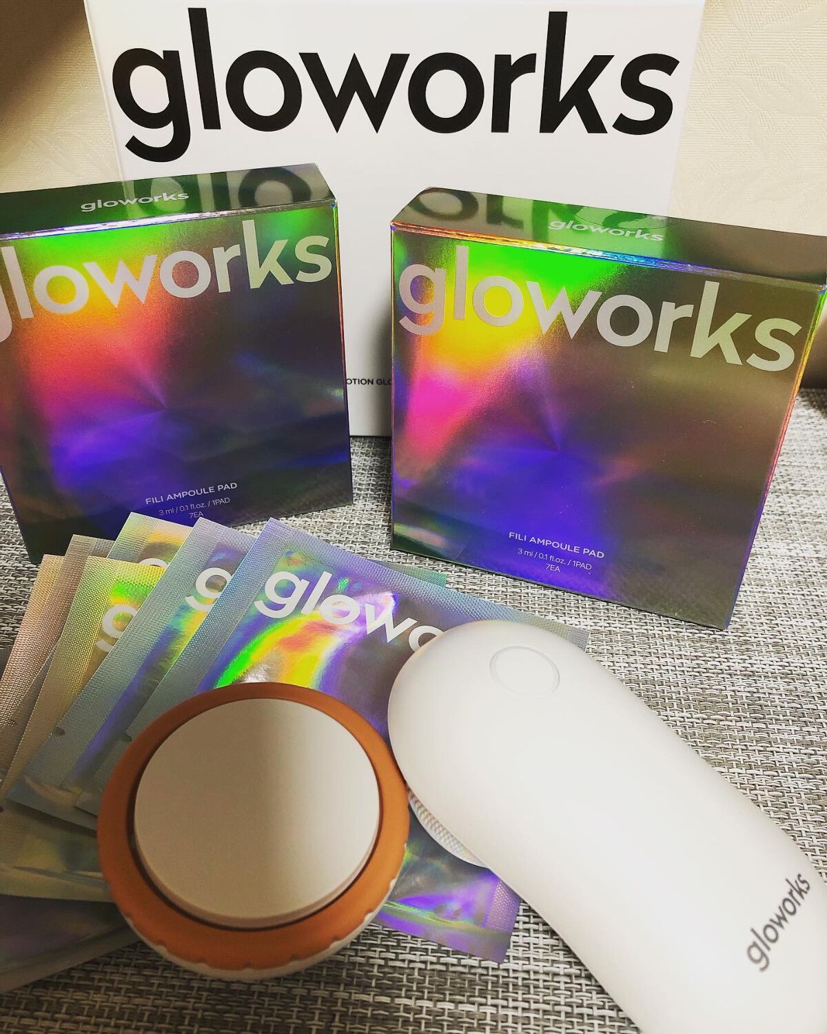 gloworks 4Dモーションスキンブースター フィリアンプルパッド